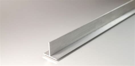 Perfil de aluminio T.